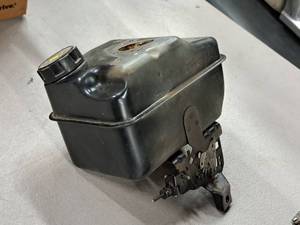 lot 399 image: Fuel Tank