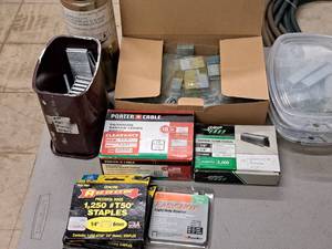 lot 449 image: Assorted Staples