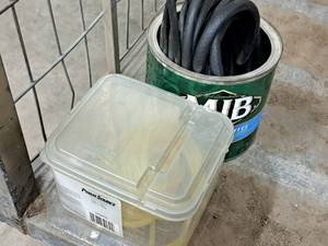 lot 439 image: Lot of  Assorted Tubing