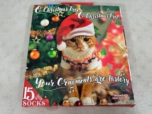 New 15 Days  15 Pairs of Cat Socks for Christmas