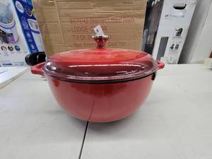 Lodge Cast Iron Dutch Oven 11.5 in. 7.5 Qt Red, Slight Enamel Chips on Lid Edge (See Photos)