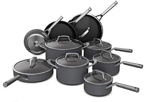Ninja Foodi NeverStick Premium 16-Piece Cookware Set, NEW Did not notice any Scratches or Dents.