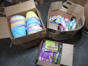 lot 107 image: Three Boxes of Easter Items