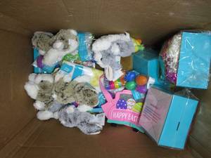 lot 113 image: Two Large Boxes of Easter Items