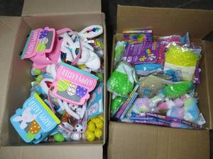 lot 116 image: Two Large Boxes of Easter Items