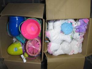 lot 124 image: Two Boxes of Easter Items