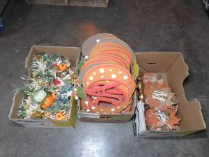 lot 137 image: Three Boxes of Fall Decor