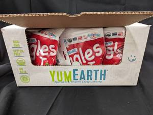 Case of 12 X 5 packs of Yum Earth Organic Giggles Candy Best By 10252023