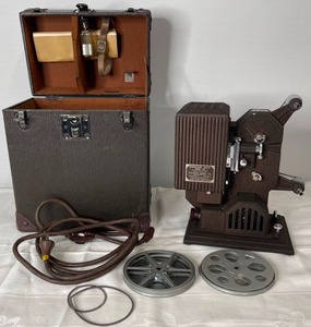 lot 36 image: KODASCOPE Eight Movie Projector Model 80 Eastman Kodak with Original Case