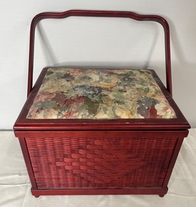 lot 73 image: Sewing Box  and Sewing Supplies- Wicker