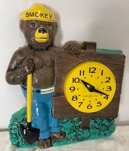 lot 78 image: Smokey The Bear General Electric Clock