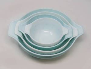 lot 5 image: Pyrex glass turquoise amish butter print pattern cinderella mixing bowls set of 4 nesting bowl