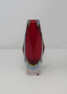 lot 46 image: Italian Mandruzzato Murano Sommerso Vase Faceted Red & Yellow Beauty