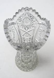 lot 126 image: American cut glass vase crystal scalloped vase