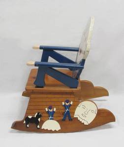 lot 163 image: Humpty Dumpty folk art childrens wood rocking chair