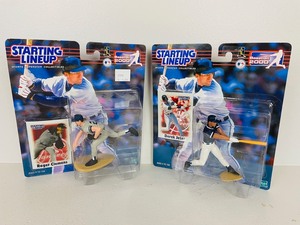 lot 15 image: Starting Lineup - 2000 Roger Clemons  Derek Jeter Figures