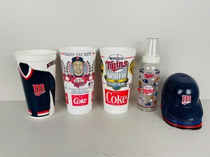 lot 37 image: Minnesota Twins Cups  More