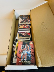 lot 61 image: 300 Sports Cards Box