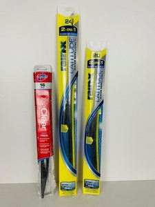lot 70 image: Rain-X Lattude Windshield Wipers  Car Quest Windshield Wiper