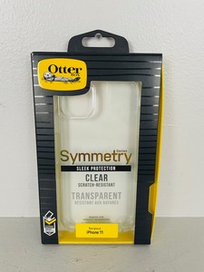 lot 74 image: Otterbox - Clear Case for iPhone 11