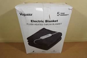 Vagueior Plush Heated Throw Blanket - 72 x 84