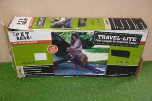 Pet Gear Travel-Lite Full-Length Bi-Fold Pet Ramp