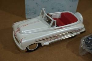 Hallmark Kiddie Car Classics 1950s Custom Convertible Decorative Pedal Car