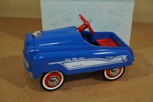 Hallmark Kiddie Car Classics 1958 Murray Champion Decorative Pedal Car