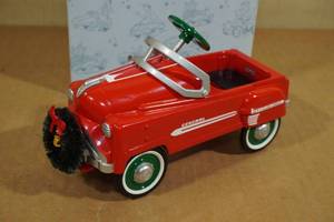 Hallmark Kiddie Car Classics 1950 Holiday Murray General Decorative Pedal Car