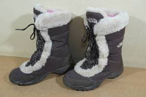 North Face Ladies Winter Boots -Size 7
