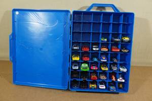 Hot Wheels Storage Case with Cars