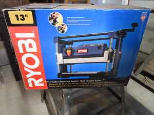 lot 4 image: Ryobi 13 Planer