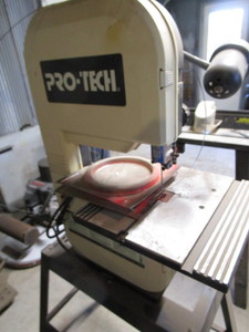 lot 6 image: Pro-Tech Band Saw