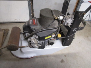 lot 8 image: Betco LP Floor Burnisher