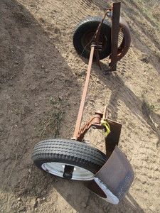 lot 36 image: Trailer Axle