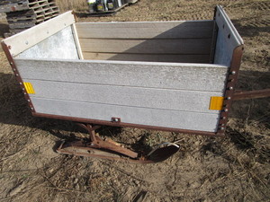 lot 37 image: Ice Fishing Sled