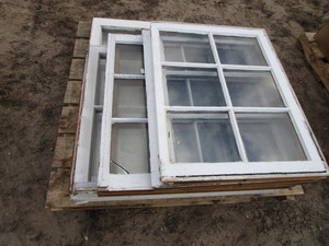 lot 47 image: Six Pane Windows