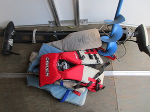 lot 110 image: MinnKota Trolling Motor, Vests