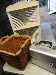 lot 147 image: Shelf, Basket, Jewelry Case