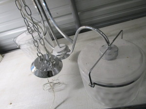 lot 170 image: Ceiling Double Light