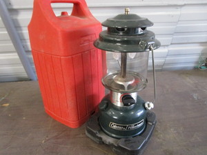 lot 199 image: Coleman Lantern