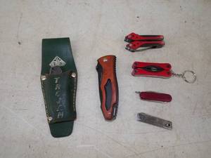 6 Vintage Knives