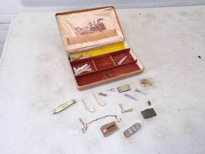Vintage Jewelry Box Tie Clips