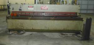 10 ft Chicago shear model UHS 10135 (10 ga capacity)