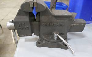 Craftsman 4-12 inch vise and a maul