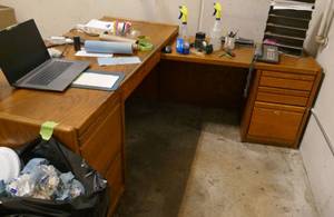 L shaped wood desk - no contents