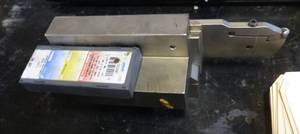 Iscar CCFG 51 180L P8 Indexable grooving blade