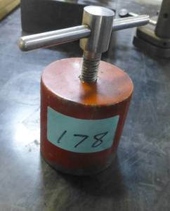 magnetic base jack screw