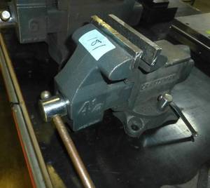 Craftsman Vise 4-12  in