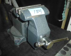Craftsman Vise 4-12  in
